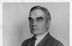 Portrait photograph of Judge Learned Hand. 