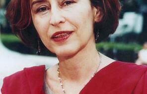 Picture of Azar Nafisi.