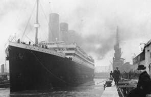 The Titanic docked in Southampton.